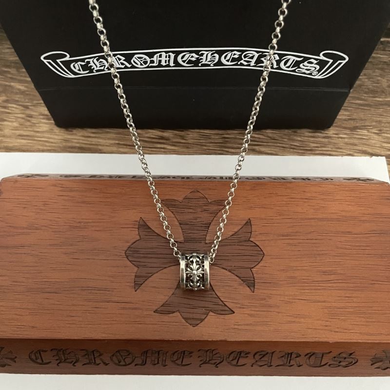 Ch**me He**ts necklaces